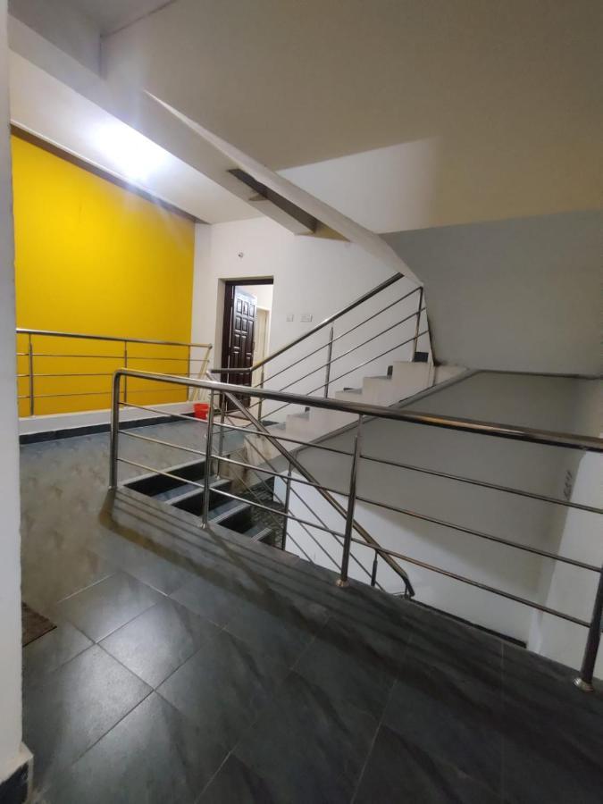 Allamanda Abode Aparthotel Chennai Exteriör bild
