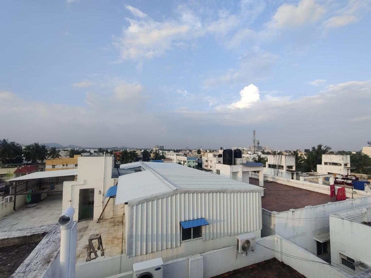 Allamanda Abode Aparthotel Chennai Exteriör bild