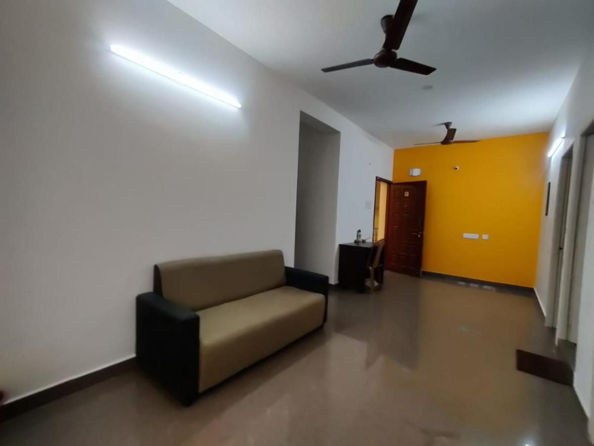 Allamanda Abode Aparthotel Chennai Exteriör bild